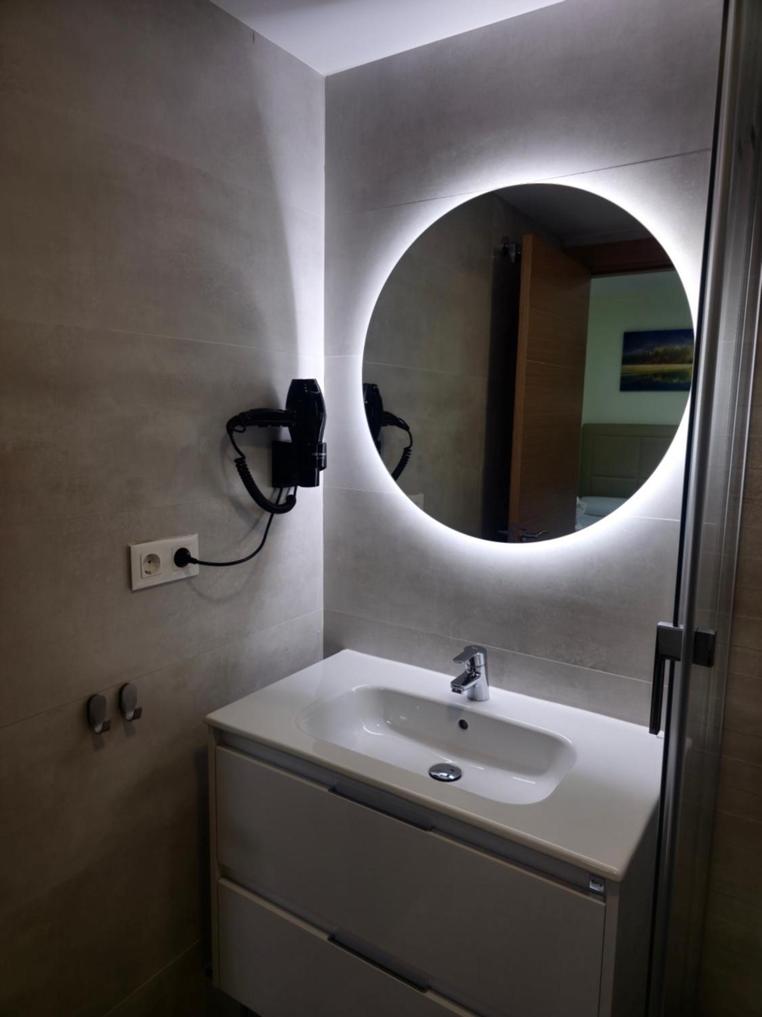 Brezo Apartamentos Turisticos กัวดาลาฮารา ภายนอก รูปภาพ