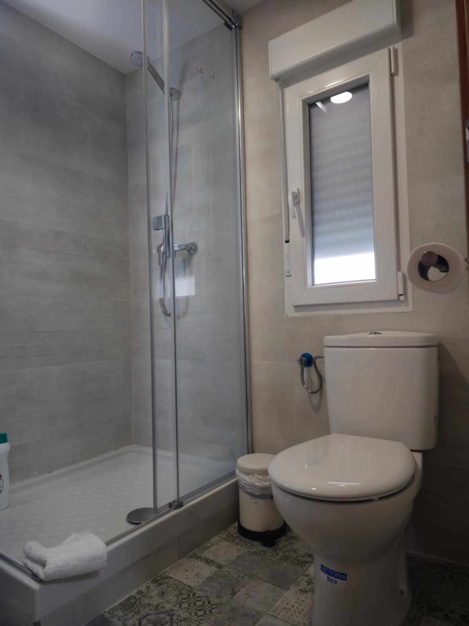 Brezo Apartamentos Turisticos กัวดาลาฮารา ภายนอก รูปภาพ
